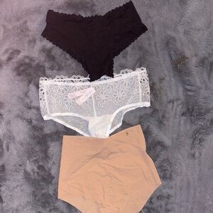 Victorias Secret Underwear Bundle  NWT SIZE S
